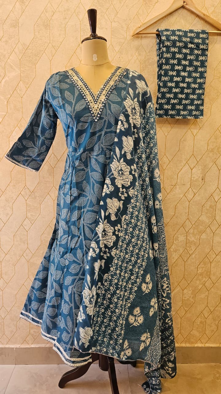 Midnight Indigo Bloom Cotton  Set with Dupatta